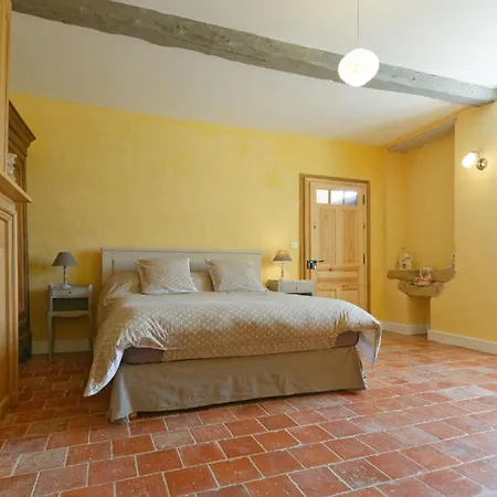 Le Guitou De Prázdninový dům *